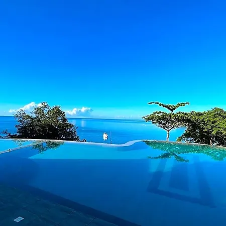 Virly\'Z Top View Resort